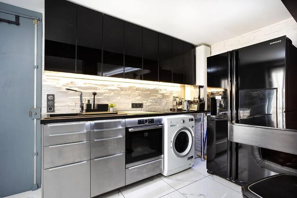 Modern Loft In Paris Center! Apartment